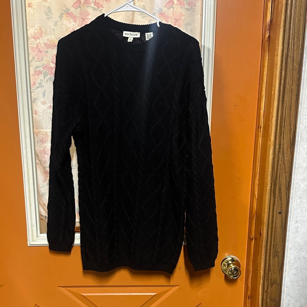 Ann Taylor Black Crewneck Sweater